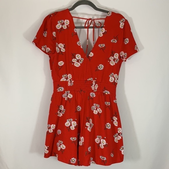 H&M Red Floral Daisy Summer Romper - Picture 4 of 7